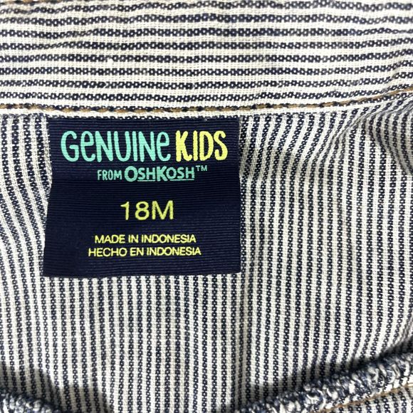 NWT Oshkosh Genuine toddler Blue Denim Jeans Snap Button up Boys Shirt Size 18M - Picture 3 of 7